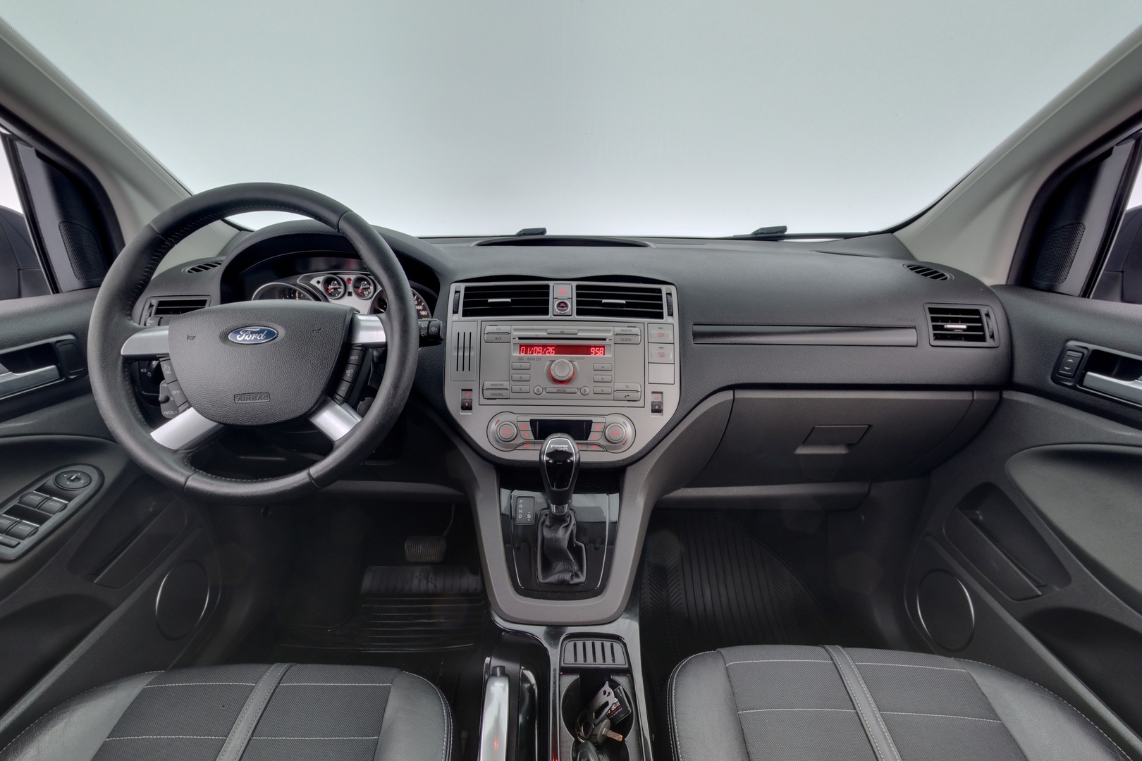FORD Kuga 2012