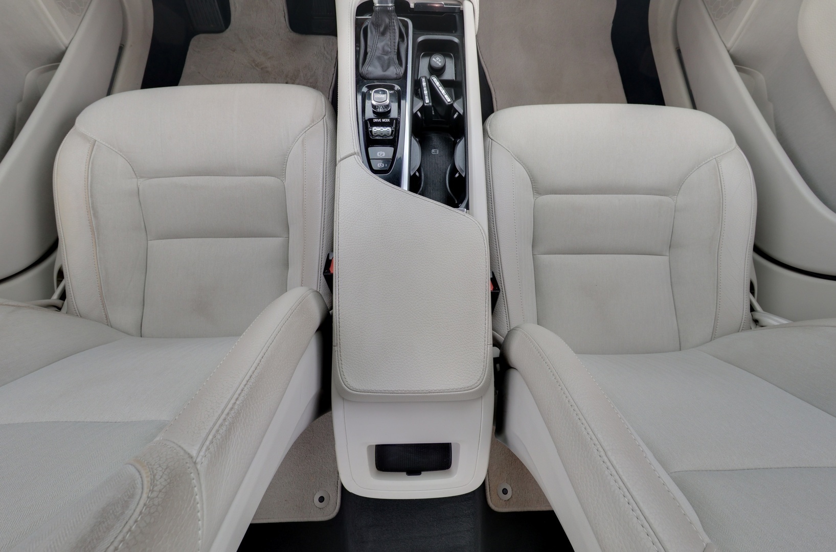 VOLVO V90 2017