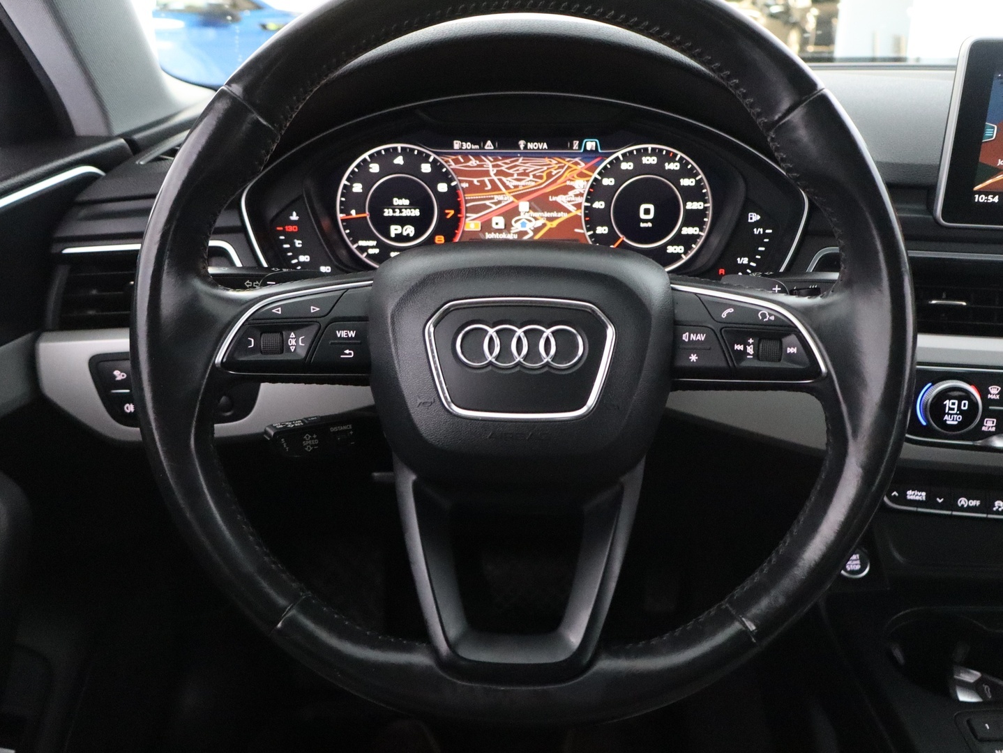 AUDI A4 2016