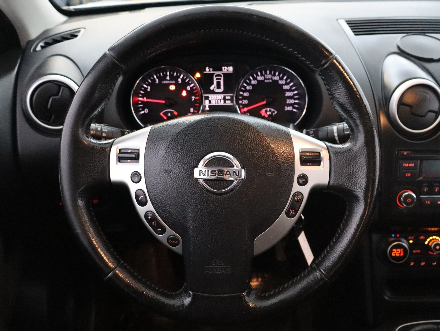 NISSAN Qashqai 2011