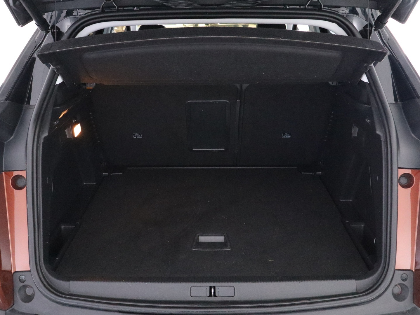 PEUGEOT 3008 27