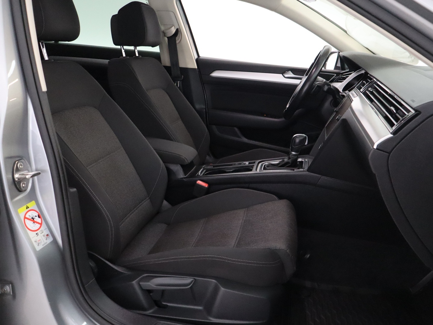 VOLKSWAGEN Passat 2019