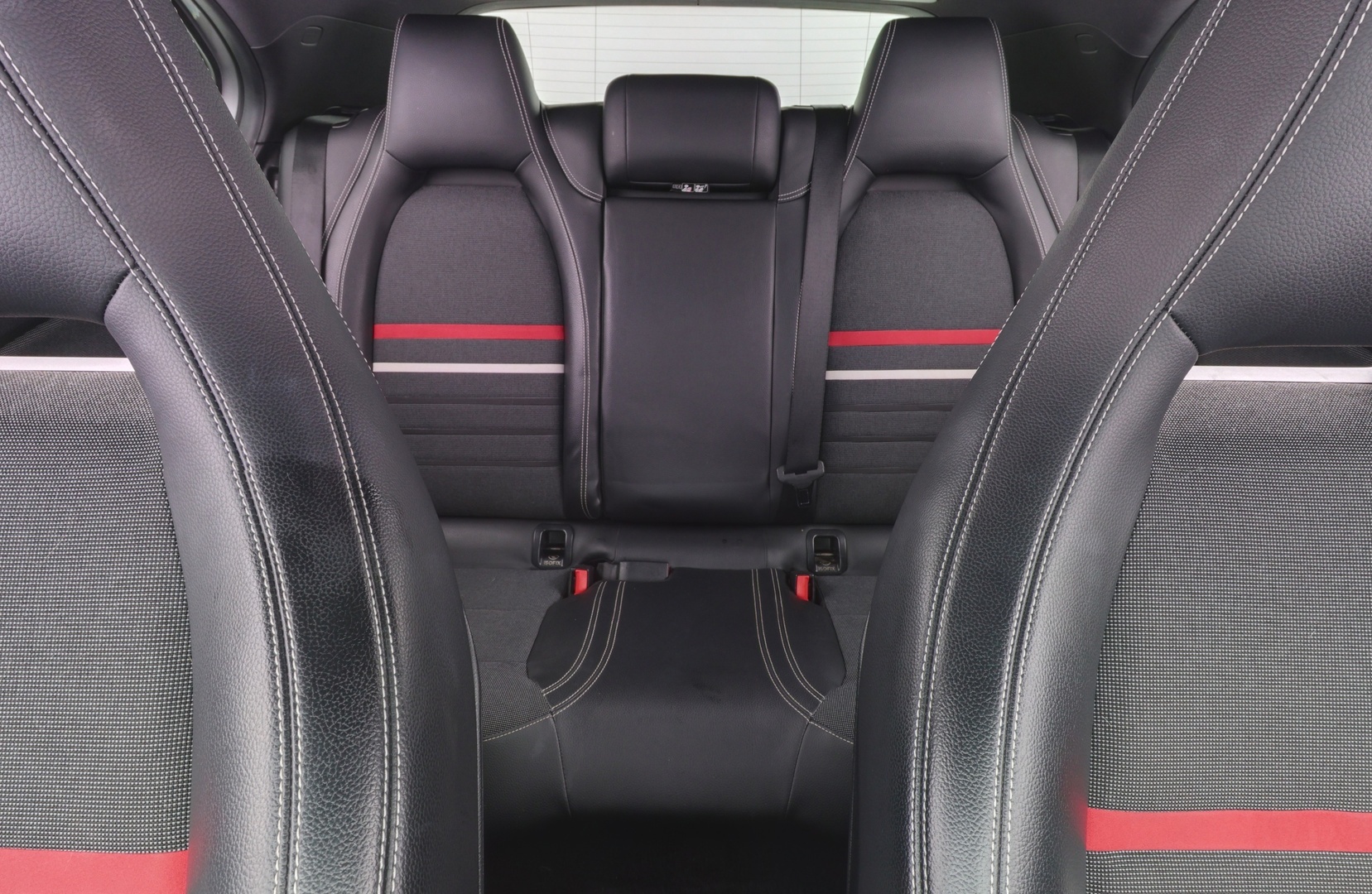 MERCEDES-BENZ A 2013