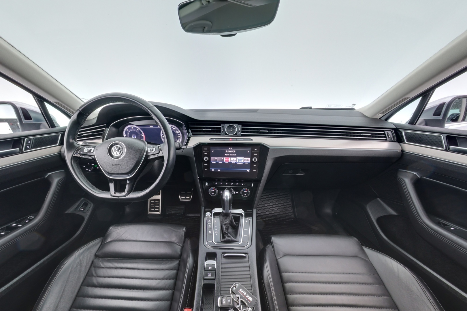 VOLKSWAGEN Passat 2018