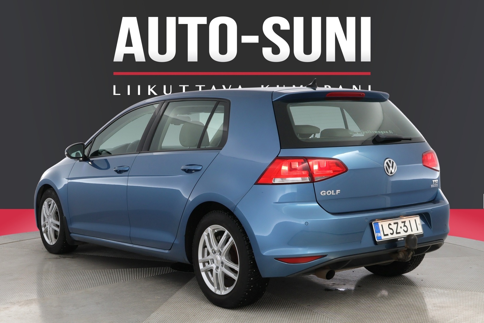 VOLKSWAGEN Golf 2013