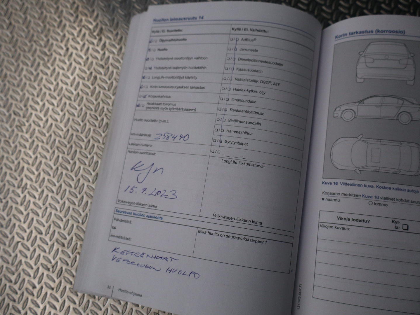 VOLKSWAGEN Golf 2013