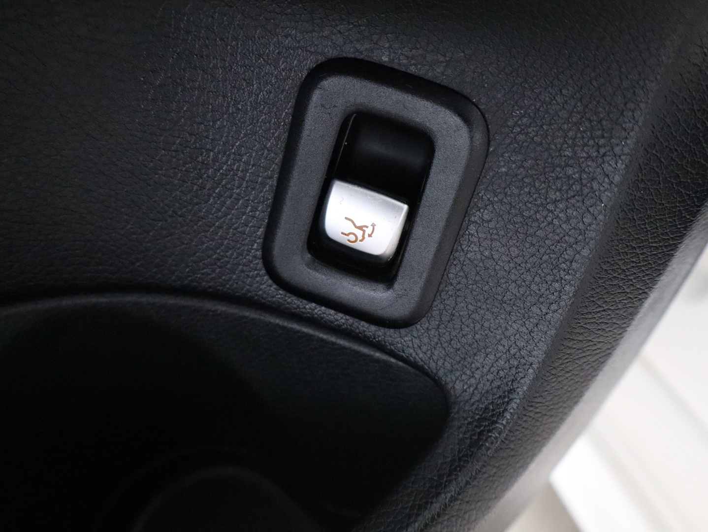 MERCEDES-BENZ C 2018