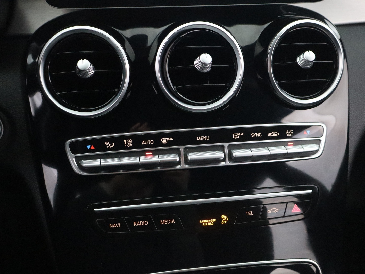 MERCEDES-BENZ C 2018