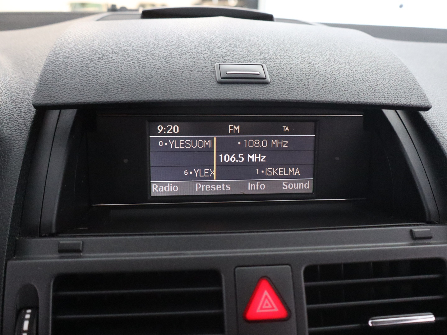 MERCEDES-BENZ C 2009