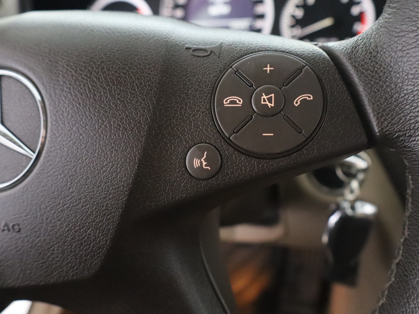 MERCEDES-BENZ C 2008