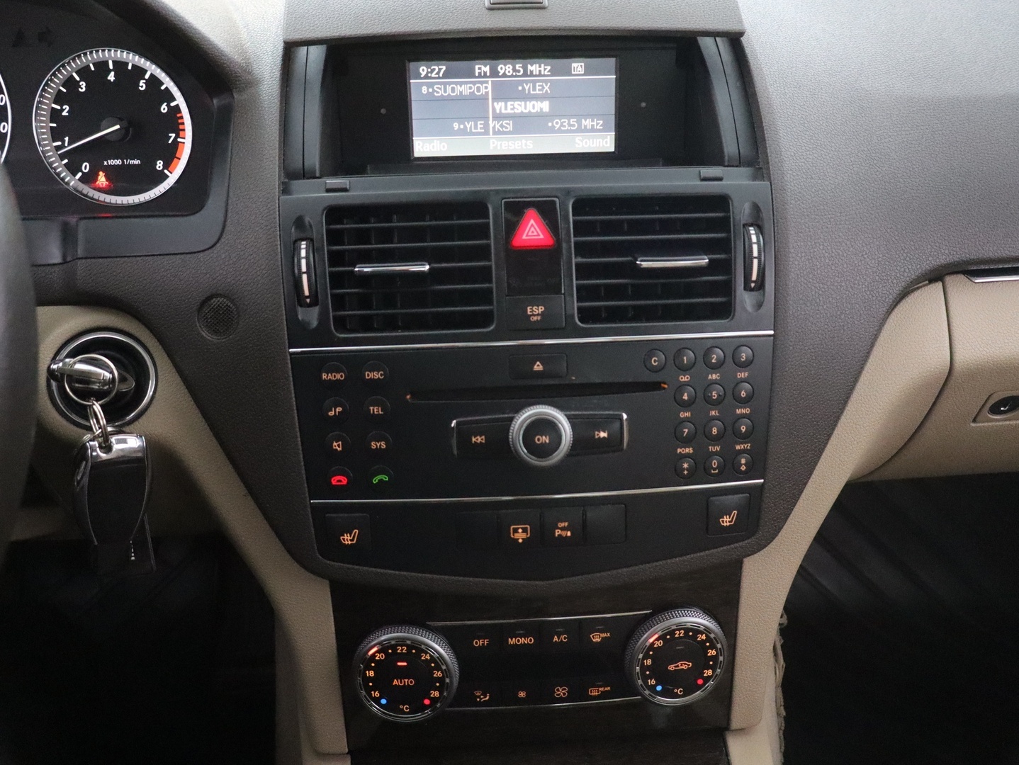 MERCEDES-BENZ C 2008