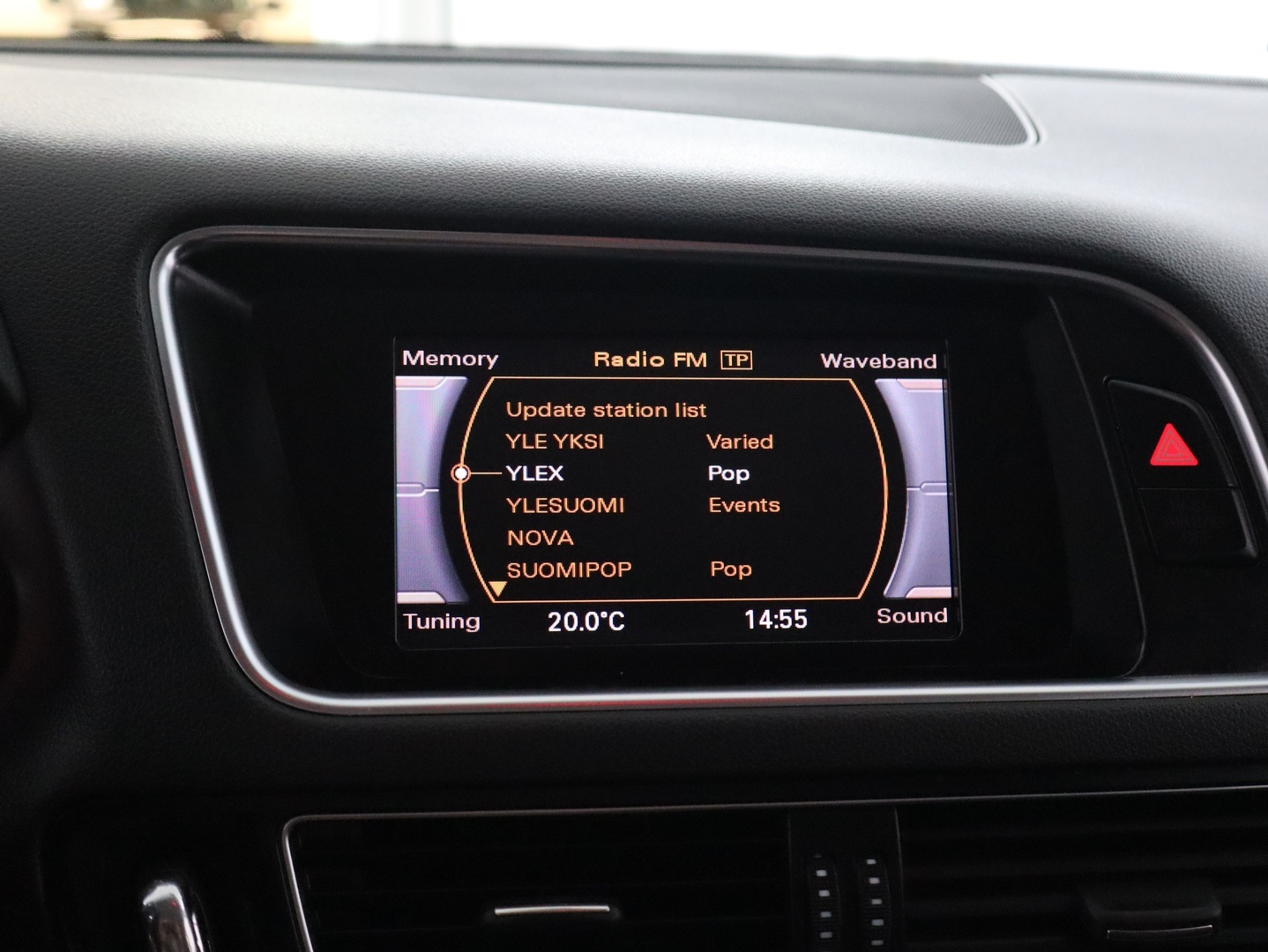 AUDI Q5 2011