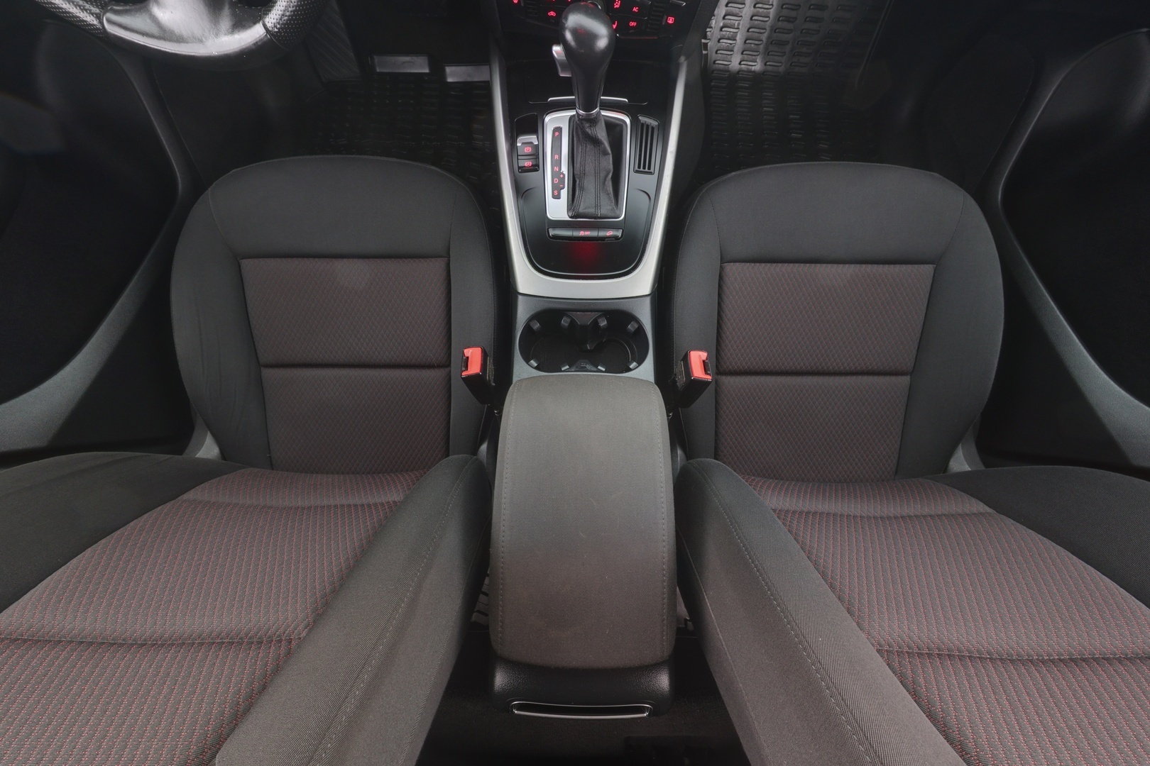 AUDI Q5 2011