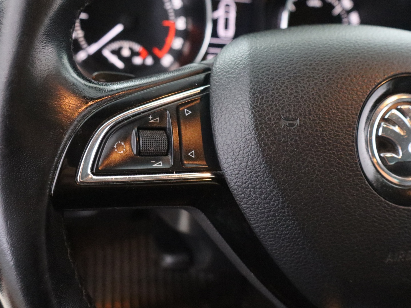 SKODA Superb 2014