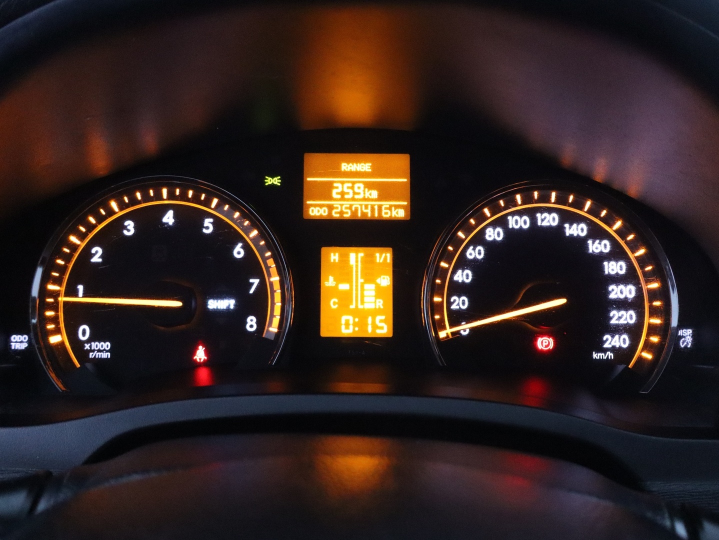 TOYOTA Avensis 10