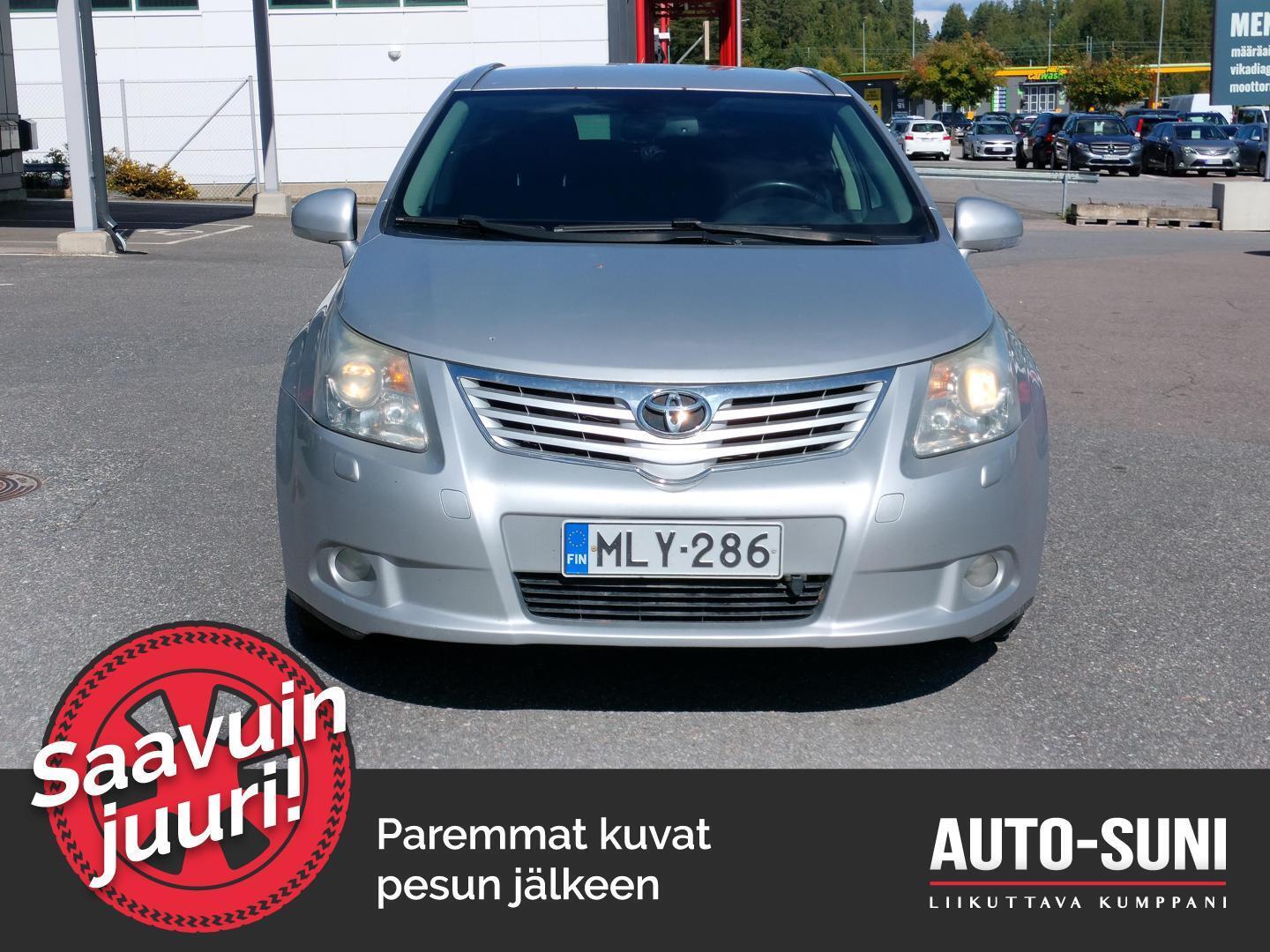 TOYOTA Avensis 2009