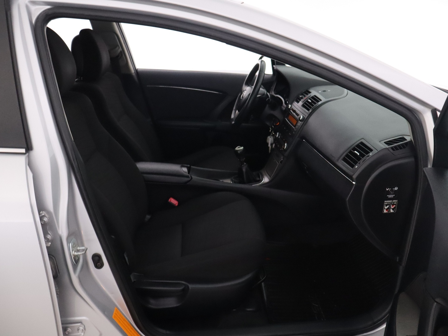 TOYOTA Avensis 23