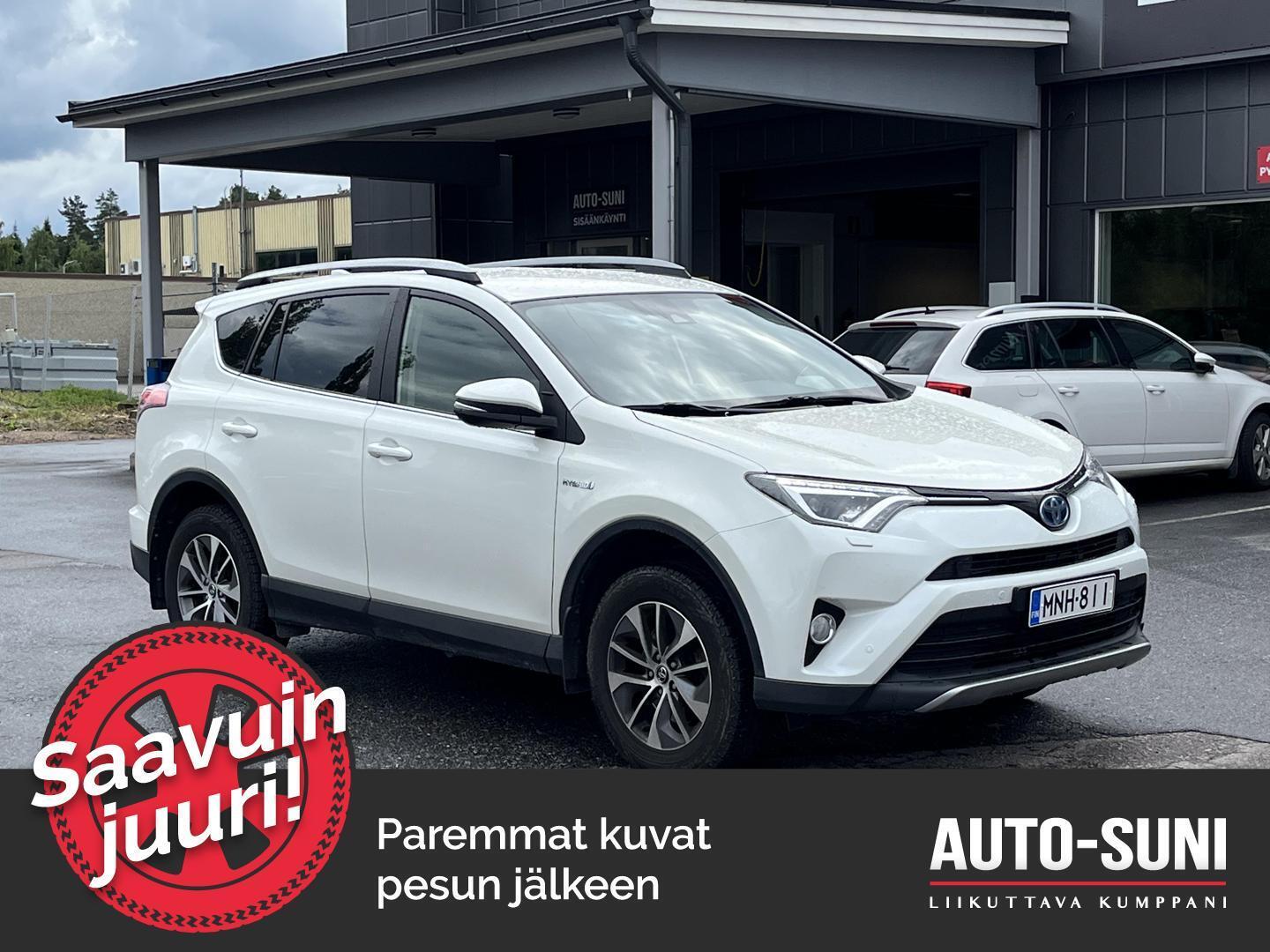 TOYOTA RAV4 2018