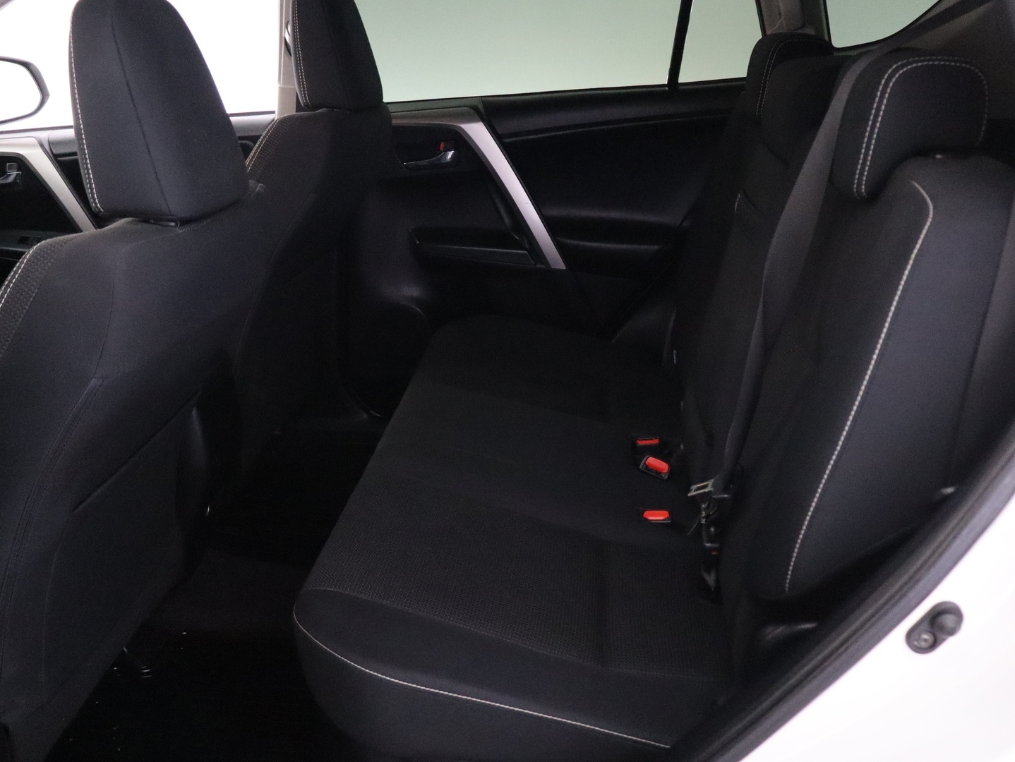 TOYOTA RAV4 2018
