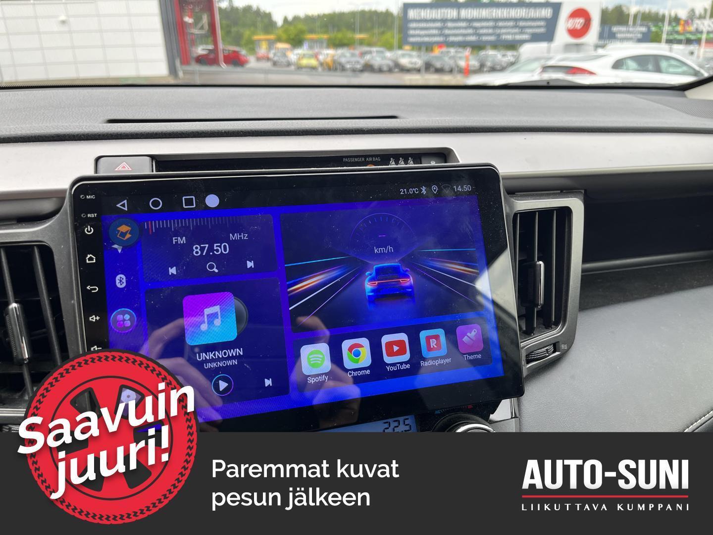 TOYOTA RAV4 2018