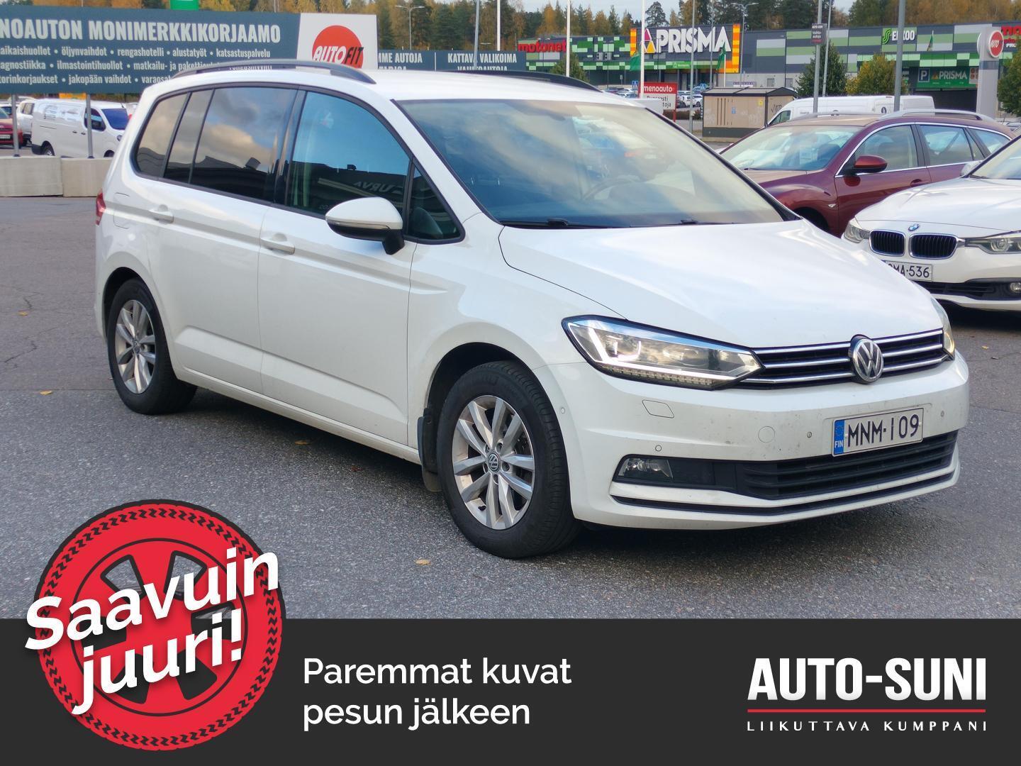 VOLKSWAGEN Touran 2018