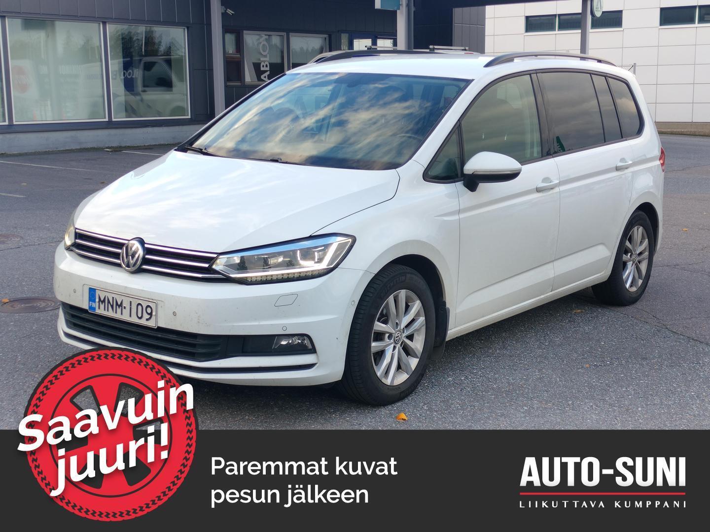 VOLKSWAGEN Touran 2018