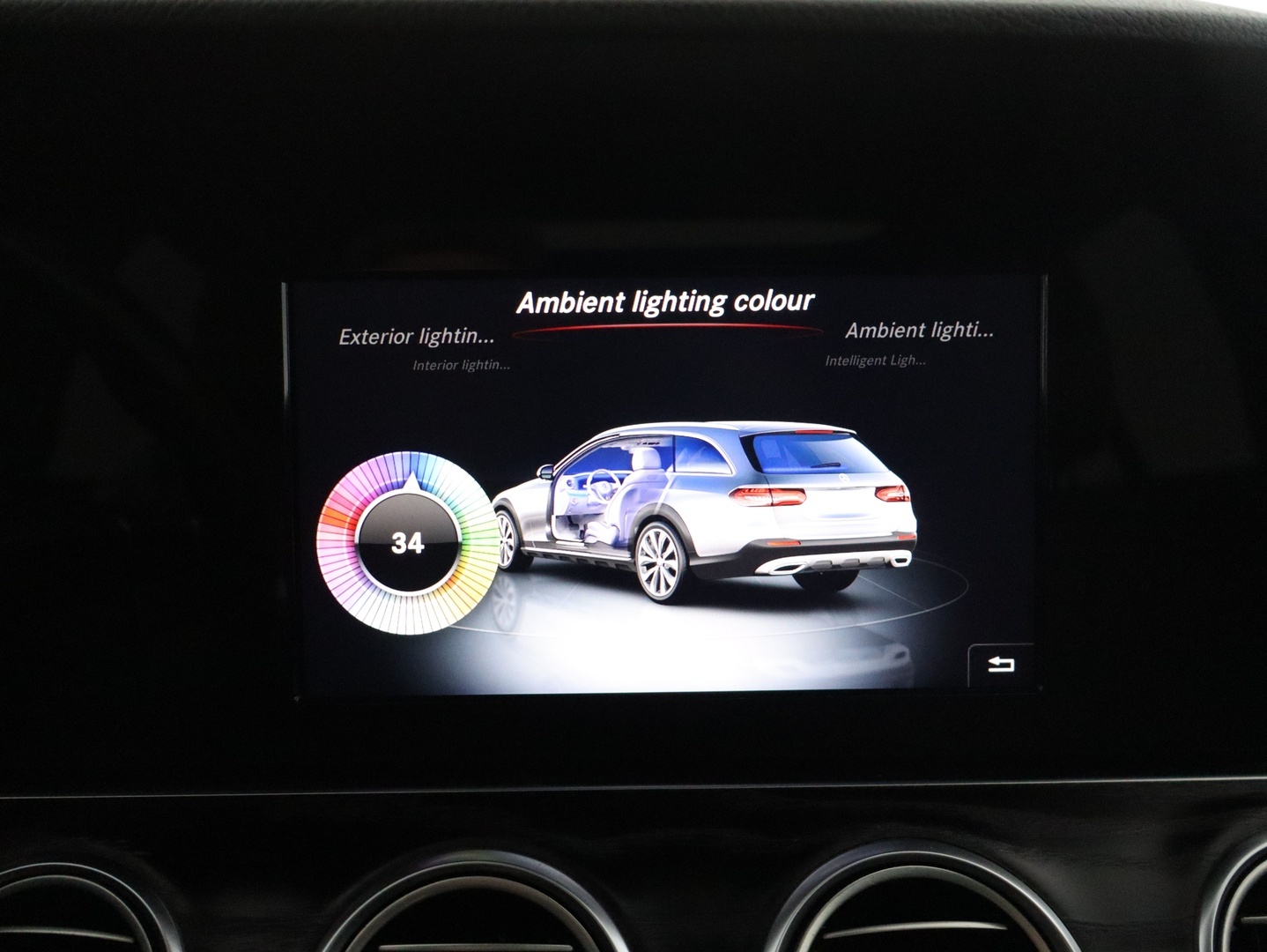 MERCEDES-BENZ E 2017