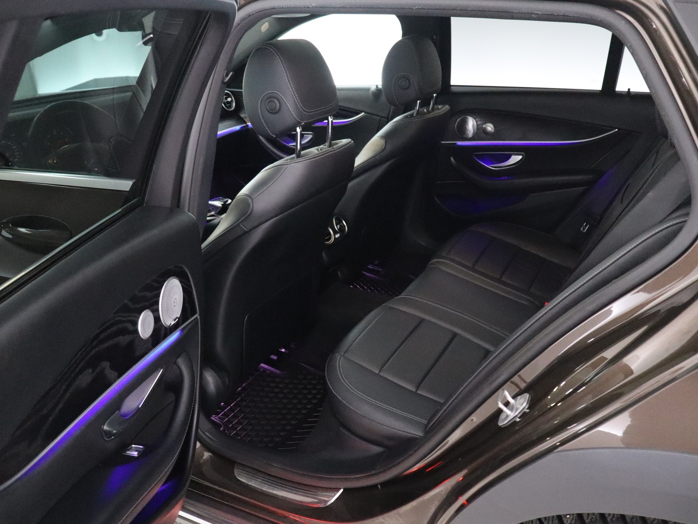 MERCEDES-BENZ E 2017