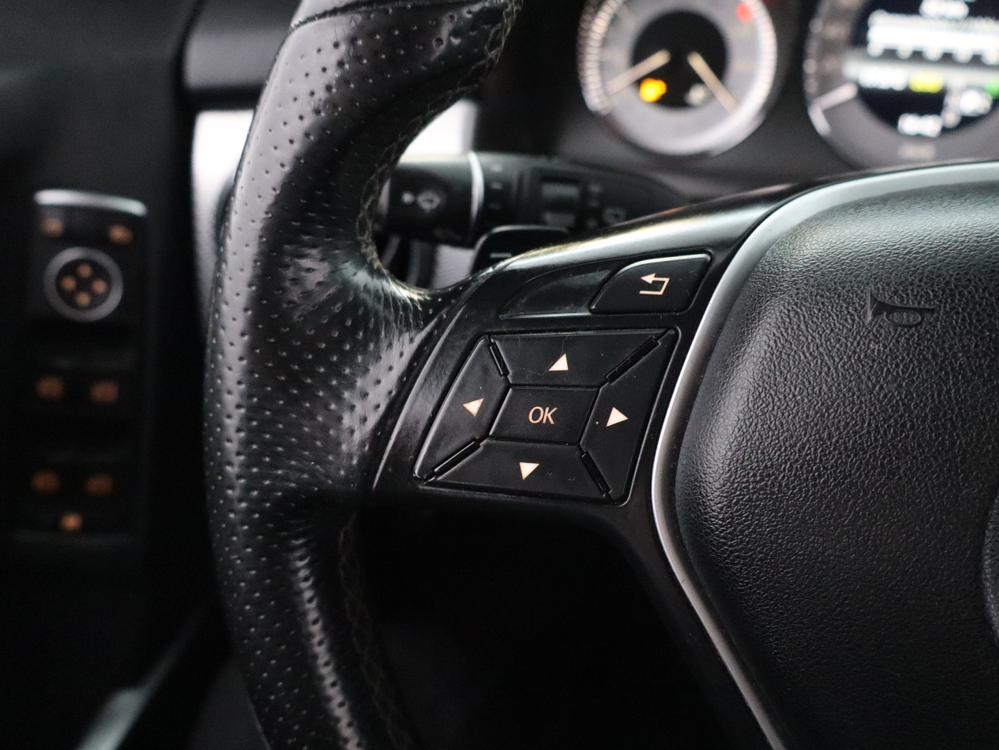 MERCEDES-BENZ GLK 2012