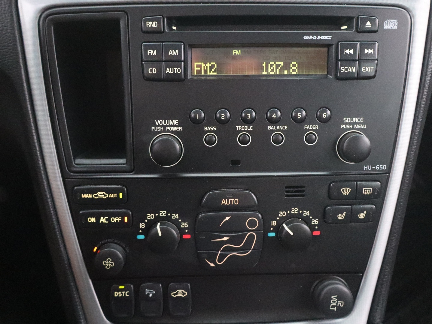VOLVO V70 2005