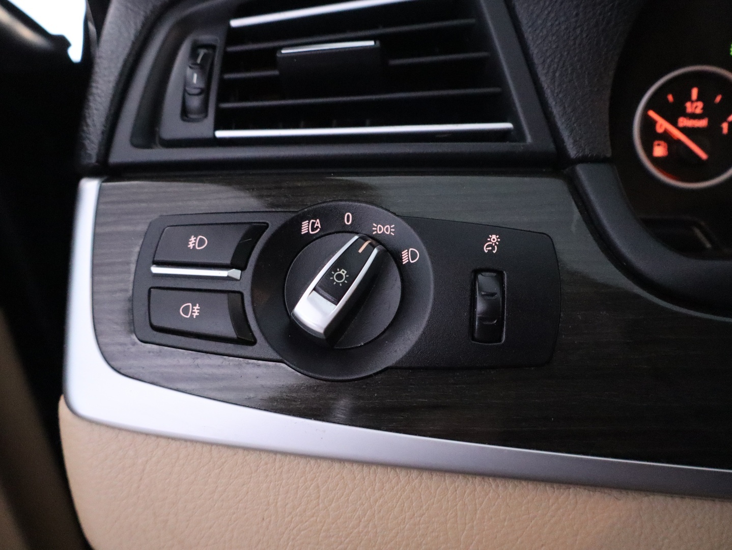 BMW 530 2010