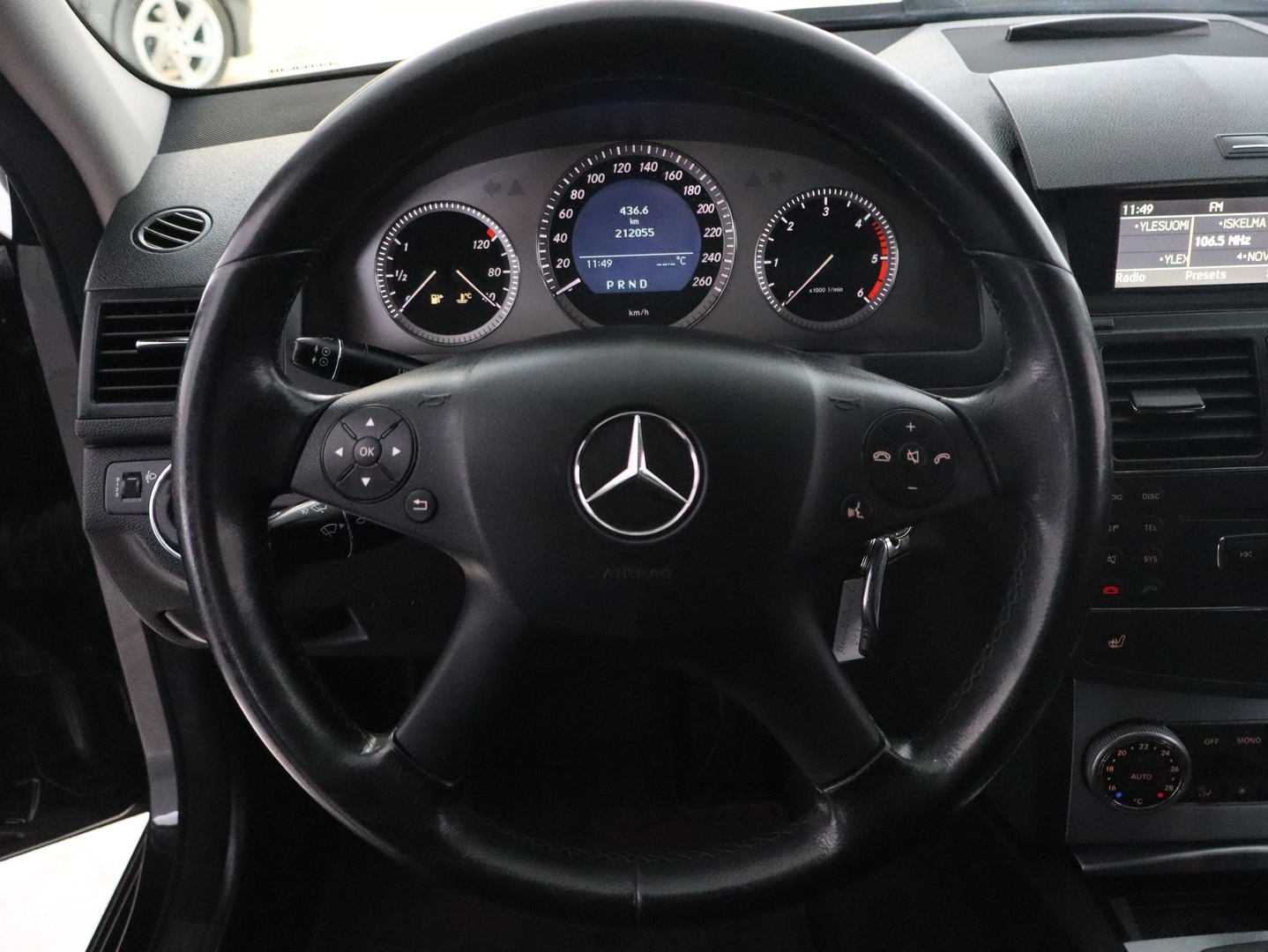 MERCEDES-BENZ C 2008
