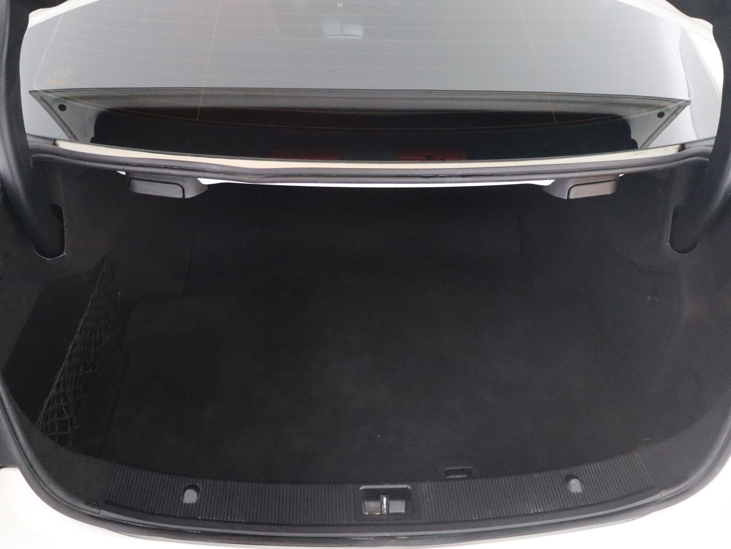 MERCEDES-BENZ E 2010