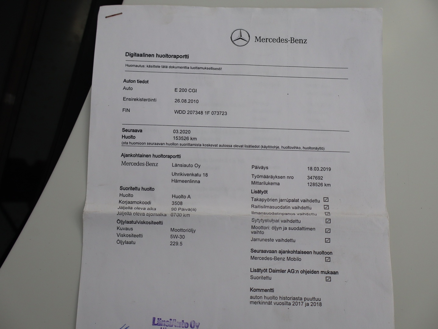 MERCEDES-BENZ E 2010
