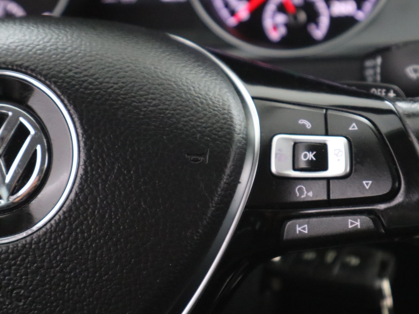 VOLKSWAGEN Golf 2017