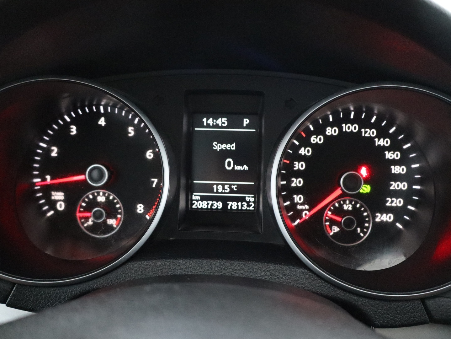 VOLKSWAGEN Golf 2010