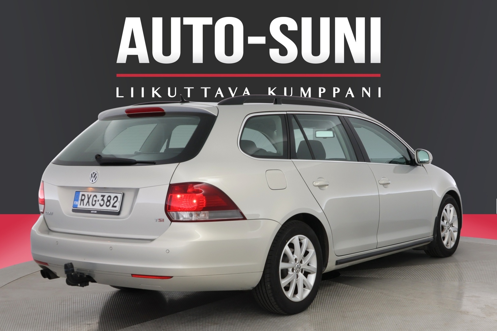 VOLKSWAGEN Golf 2010