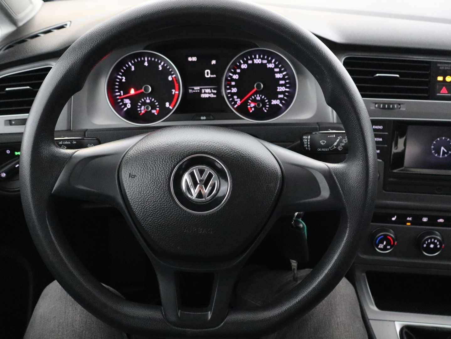 VOLKSWAGEN Golf 2014