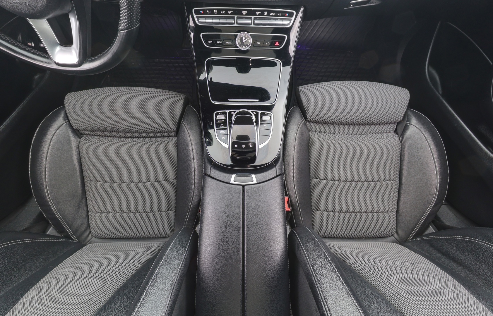 MERCEDES-BENZ E 2016