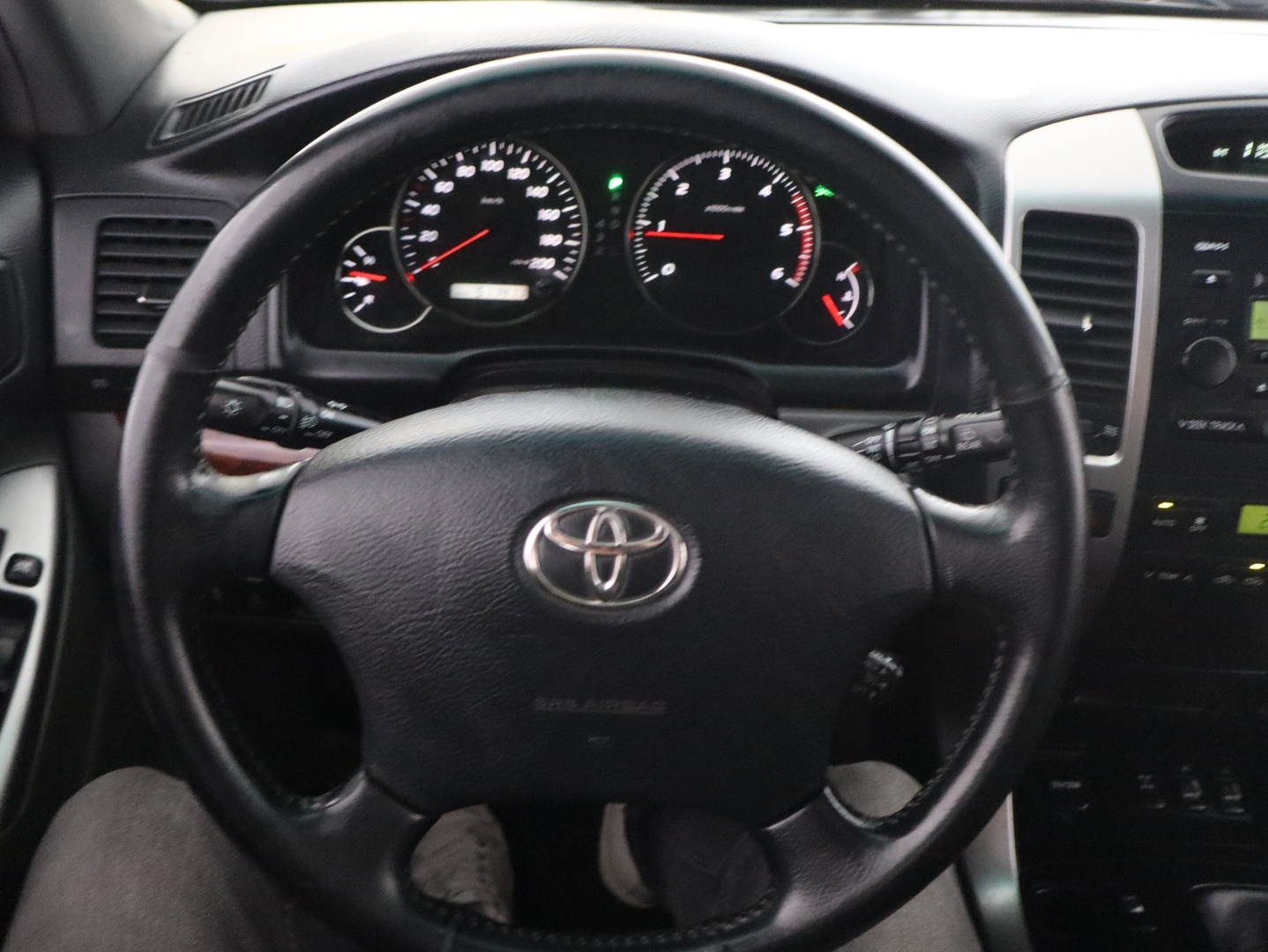 TOYOTA Land Cruiser 2005
