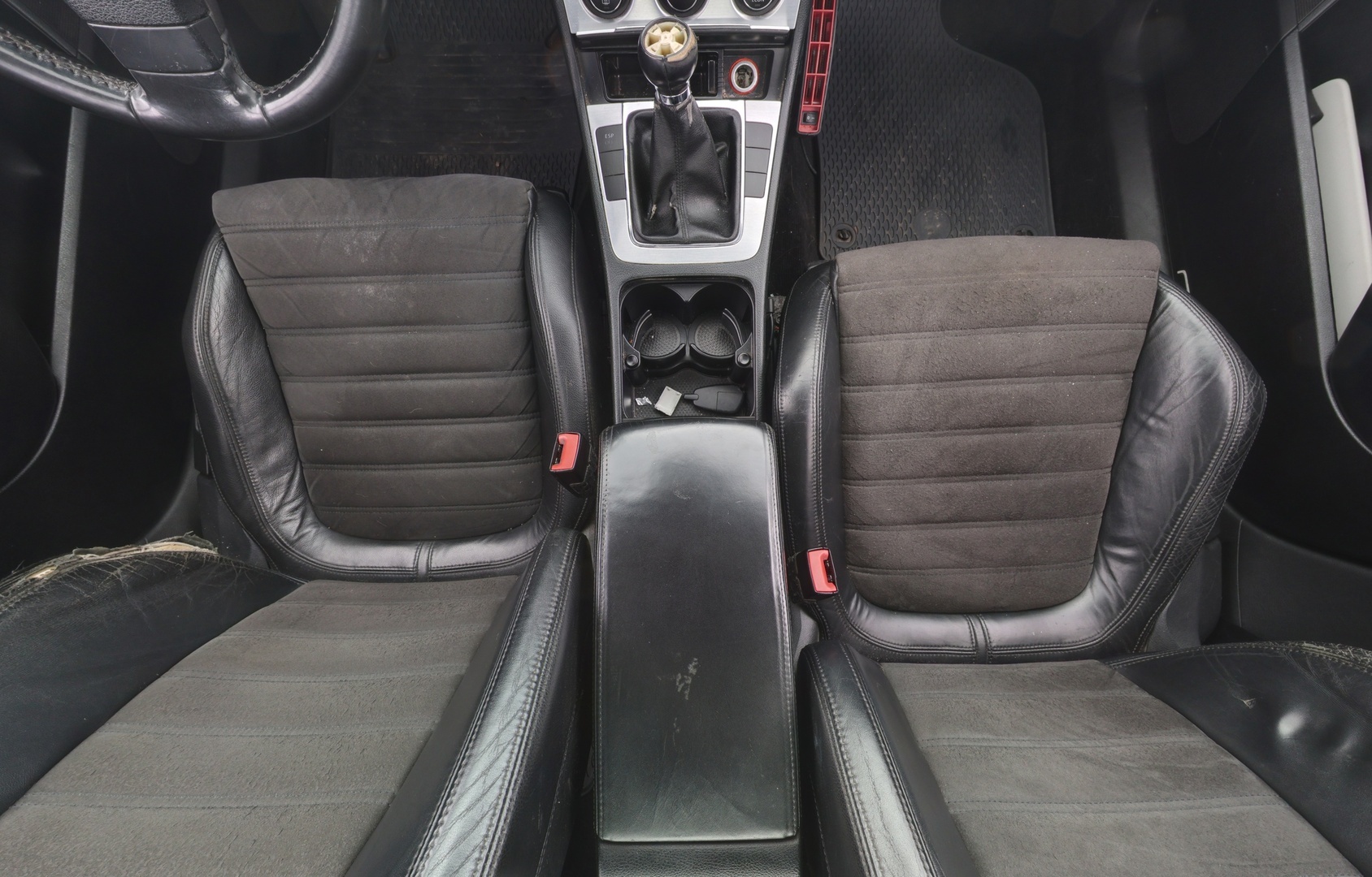 VOLKSWAGEN Passat 2006