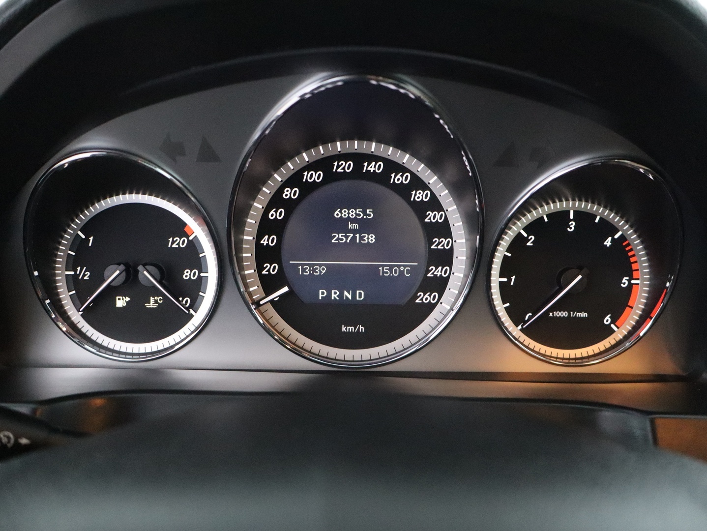 MERCEDES-BENZ C 2009