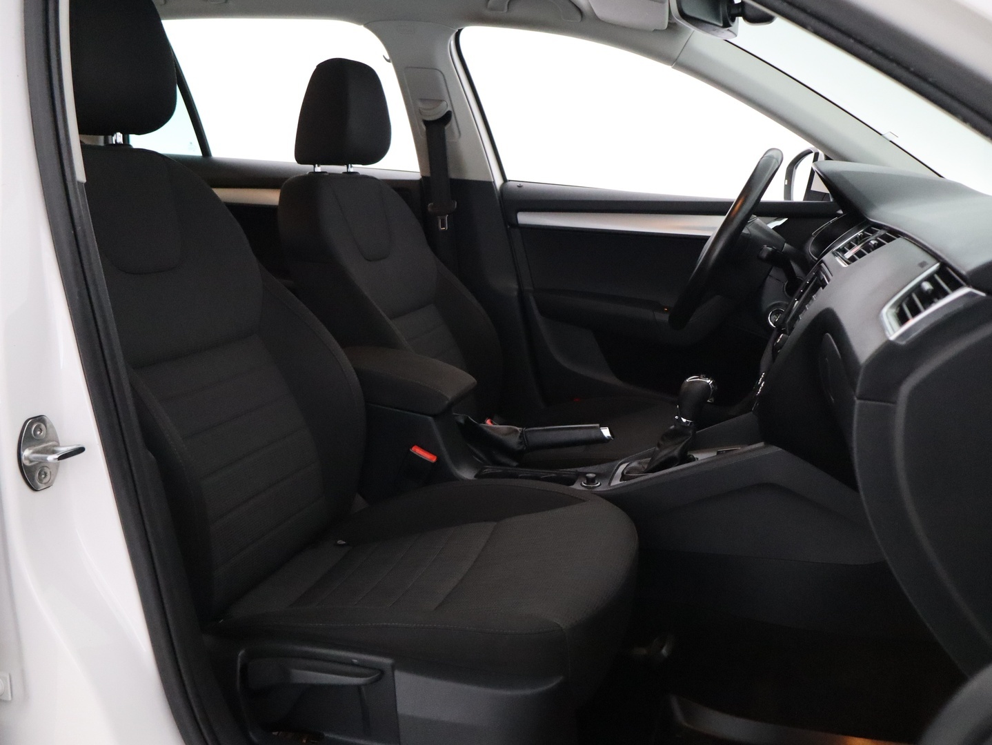SKODA Octavia 2016