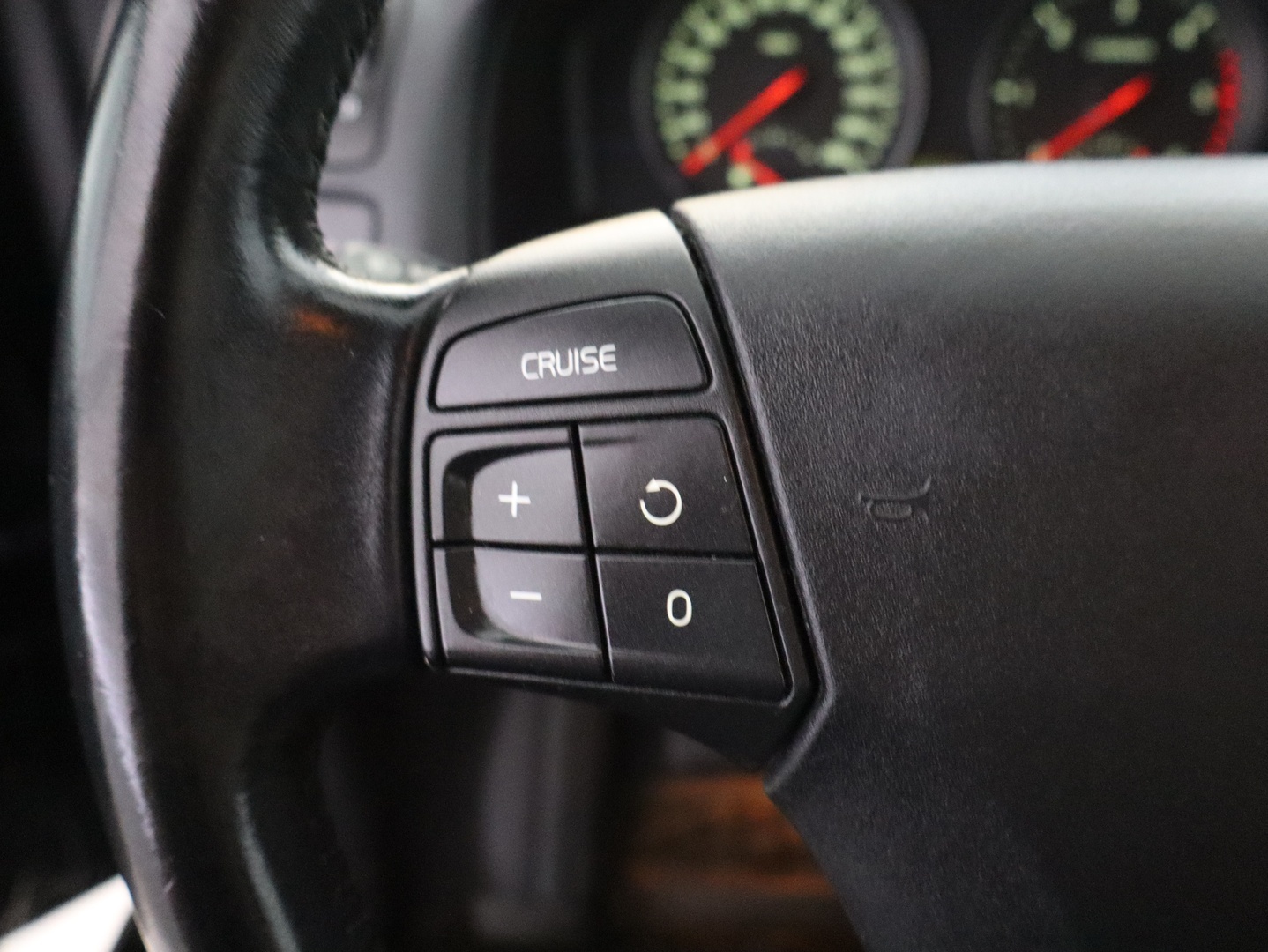 VOLVO V50 2010