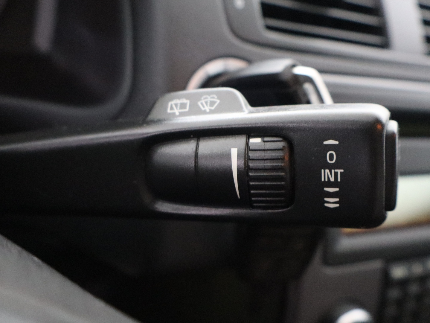 VOLVO V50 2010