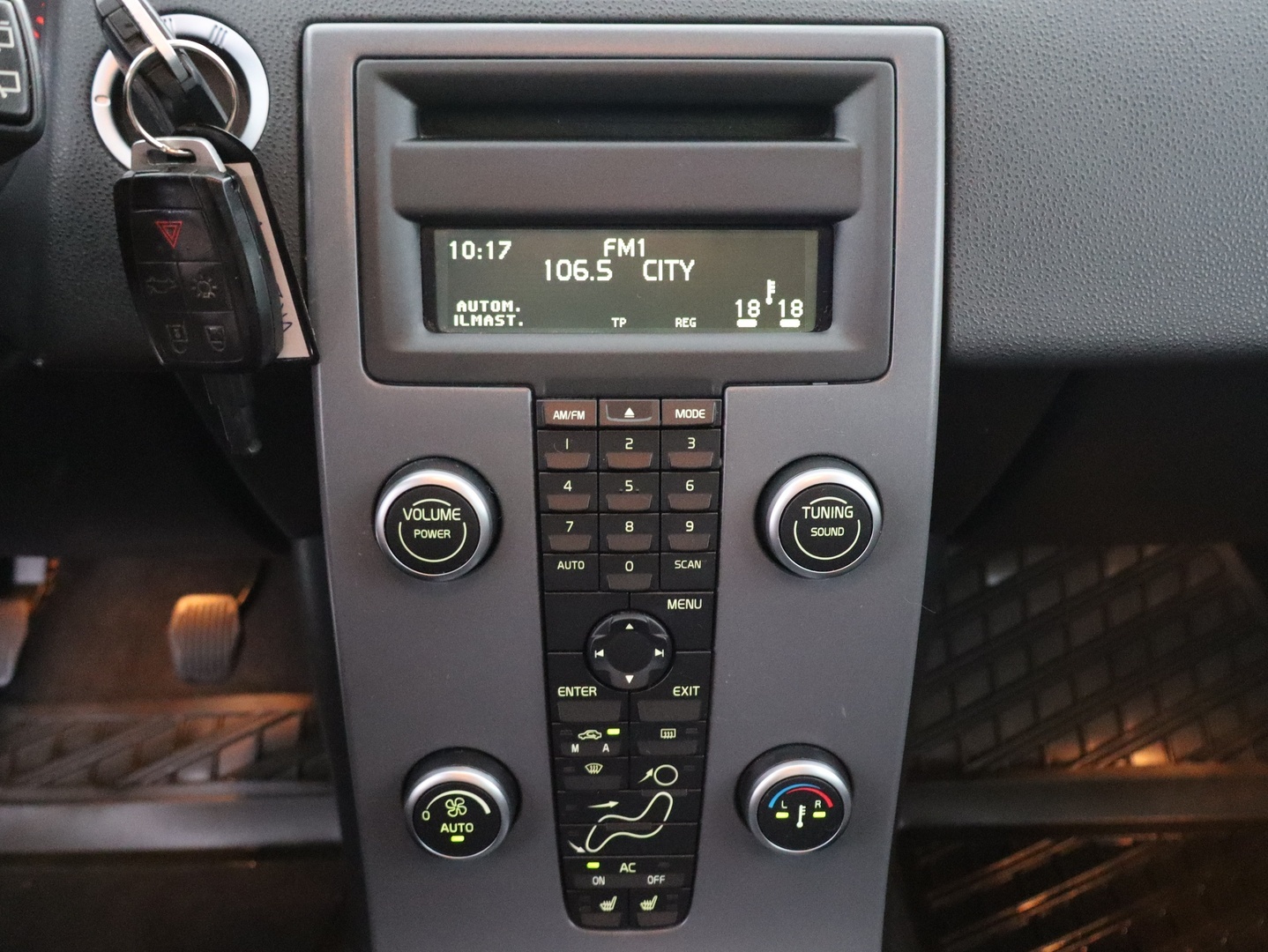 VOLVO V50 2010