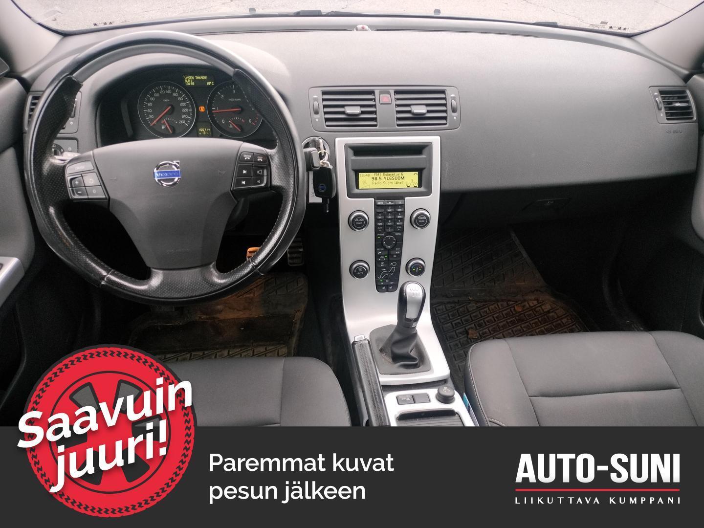 VOLVO S40 2012