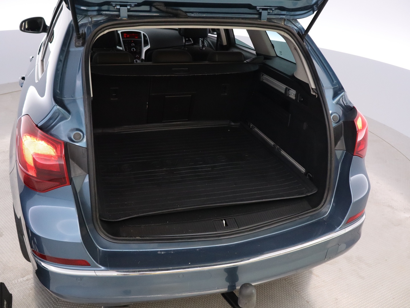OPEL Astra 2013