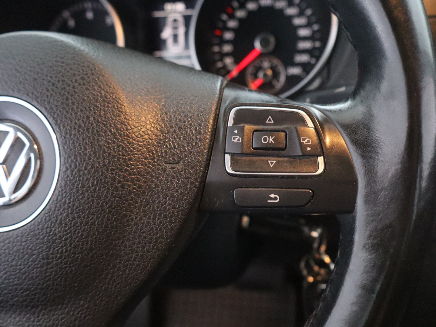 VOLKSWAGEN Golf 2010