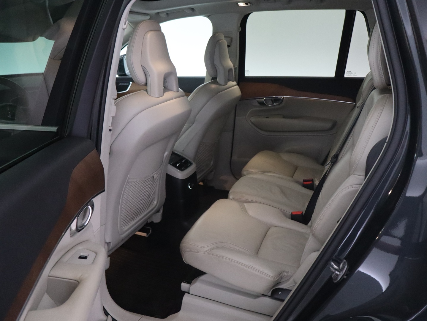 VOLVO XC90 2016